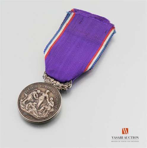 France - Medal of the academy of national devotion, humanity charity charity, BE