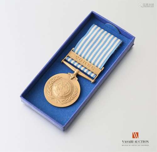 United Nations, Korean War medal, rare version for the French Expeditionary Force, Korean clasp, in original box, sup