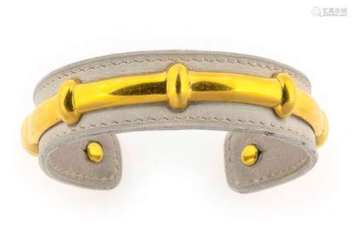 HERMES Paris Bracelet jonc ouvert “bambou” en cuir…