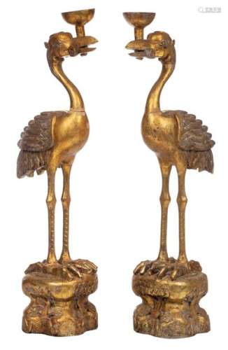 A large pair of vintage gilt wooden crane bird scu…