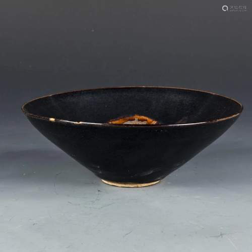 A Chinese Jizhou style Leaf Bowl