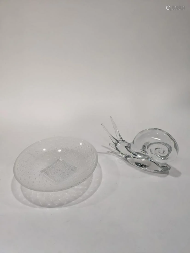 A Lalique frosted glass centerbowl