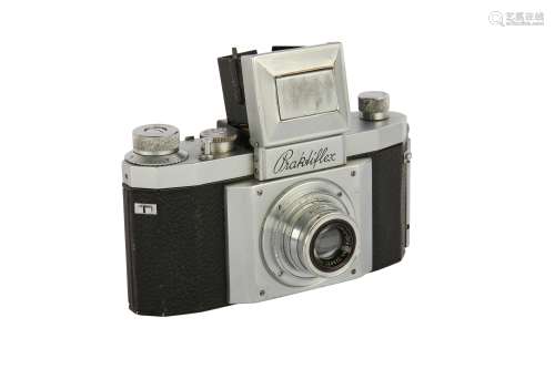A KW Praktiflex SLR Camera (V6)