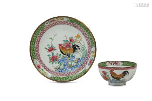 A CHINESE CANTON ENAMEL FAMILLE ROSE 'COCKERELS' CUP AND SAUCER.