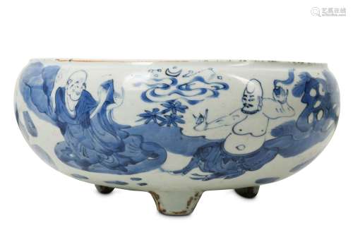 A CHINESE BLUE AND WHITE 'LUOHAN' INCENSE BURNER.