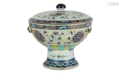 A CHINESE DOUCAI STEM BOWL AND COVER.