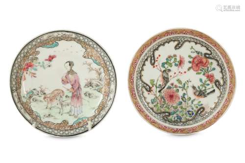 TWO CHINESE FAMILLE ROSE SAUCER DISHES.