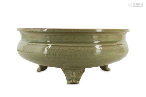 A CHINESE CELADON-GLAZED TRIPOD INCENSE BURNER.