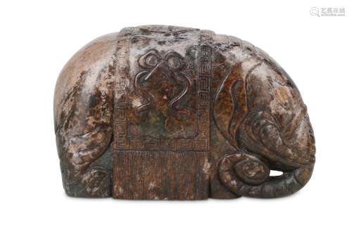 A CHINESE HARDSTONE CARVING OF A CAPARISONED ELEPHANT.