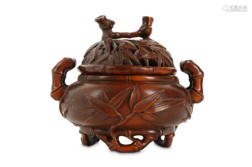 A CHINESE BOXWOOD 'BAMBOO' INCENSE BURNER.