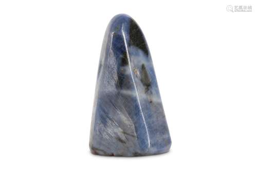 A CHINESE BLUE STONE SEAL.