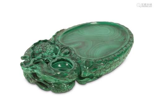 A CHINESE MALACHITE 'LYCHEE' INKSTONE.