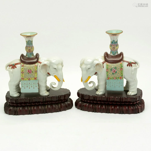 Pair of Chinese Famille Rose Porcelain Elep…