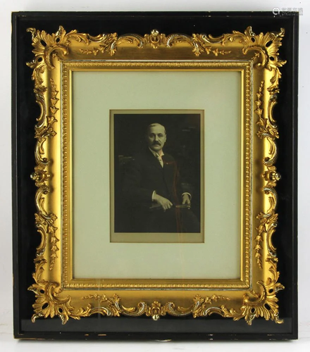 Fine Gilt Frame in Shadowbox