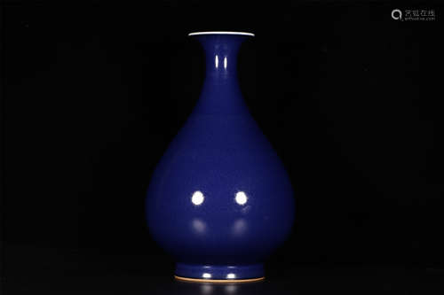 A  SAPPHIRE  BLUE  GLAZE JADE  POT  SPRING  BOTTLE  IN  YONGZHENG PERIOD