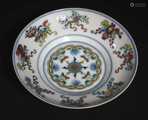 AN  OVERGLAZED EDGE-FOLD  PLATE  IN  GUANGXU PERIOD