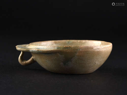 A  COPY  RU  YAO GOURD-SHAPED  LADLE  IN  SONG  DYNASTY