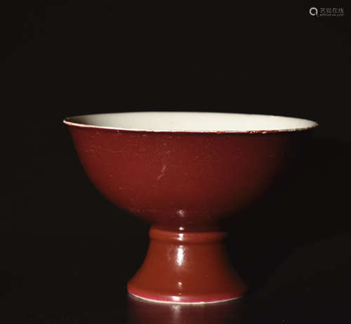 A  RED  GLAZE  HIGH-FOOR  BOWL  IN  QING  JIAQING