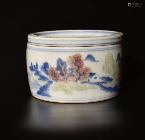 A  THREE-COLOUR  UNDERGLAZED   COVER  BOX IN  QING  DYNASTY