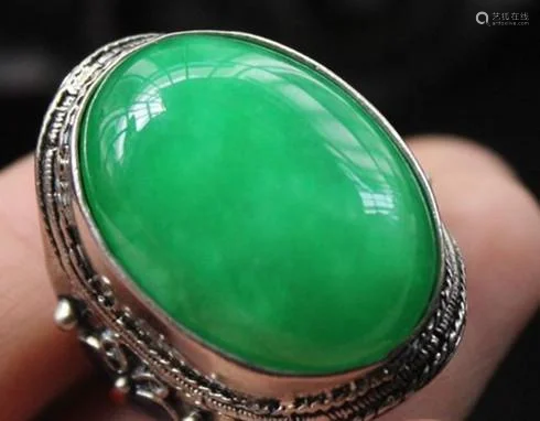 Chinese Enamel Silver Ring w Green Stone