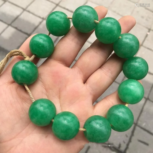 Chinese Jadeite Beads Bracelet