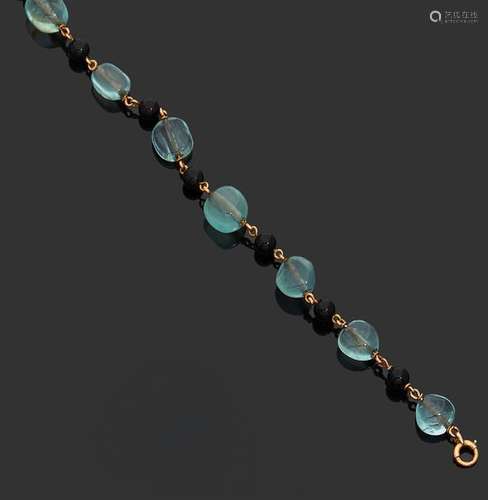 Bracelet en or 18K (750) ornée de cabochons de pie…