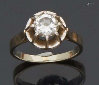 Bague en or gris 18K (750) et platine sertie d'un …