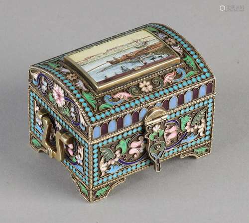 Particularly Russian silver box, 84 zolotniks equipped