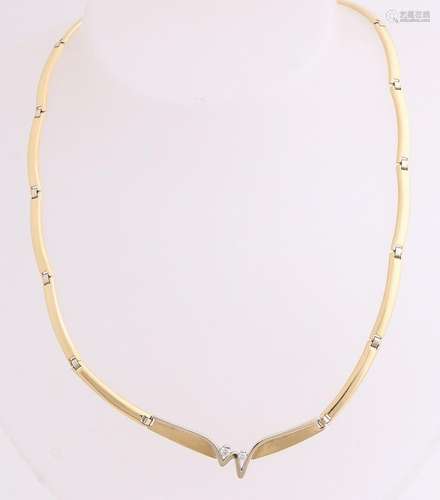 Ornate golden choker, 750/000, with diamond. Choker