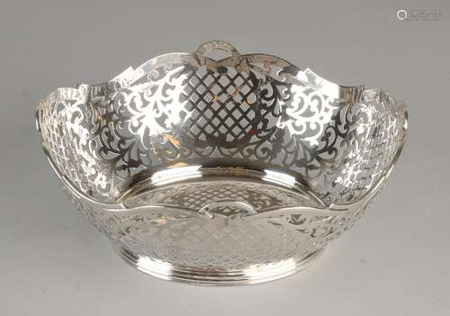 Silver basket, 835/000, oval sawed model with molded