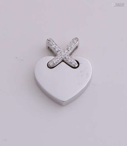 White gold heart pendant, 750/000, with diamond. Tight