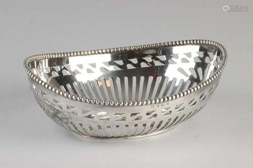 Silver bonbon basket, 925/000, oval sawed model with