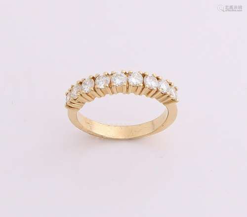 Royale yellow gold diamond row ring, 750/000, with