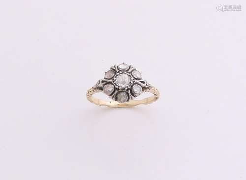 Yellow gold ring rosette, 585/000, with diamond. Old