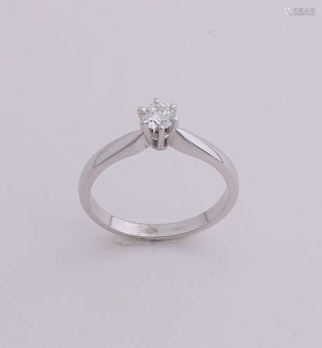 White gold solitaire ring, 585/000, with diamond. Ring