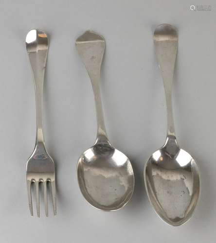 Lot antique silver cutlery, around 1800, with one fork