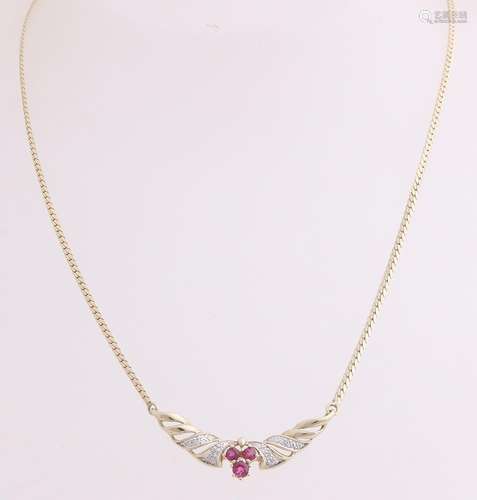 Elegant choker, 333/000, with ruby ??and diamond.