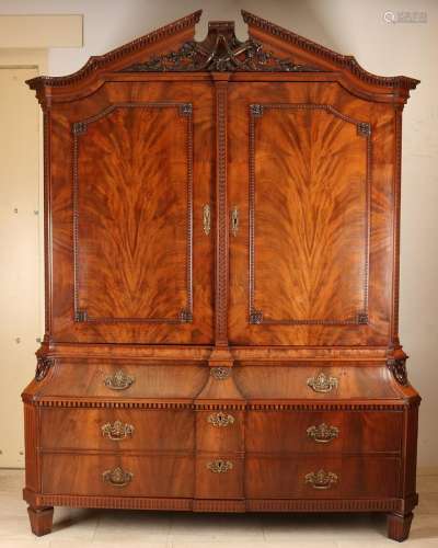 18th Century Dutch mahogany Louis Seize cabinet with