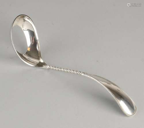 Eilepel silver, 833/000, with twisted handle and pearl