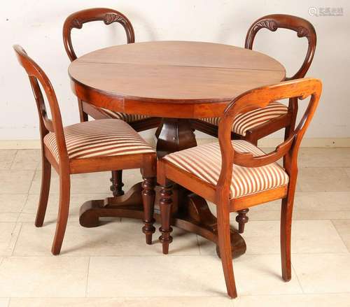 Antique Dutch early Biedermeier mahogany dining table