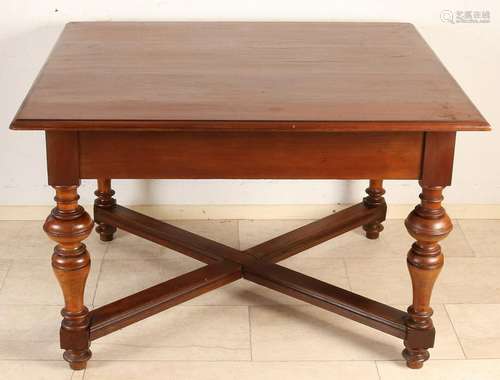 German Gründerzeit walnut table. Approximately 1880.