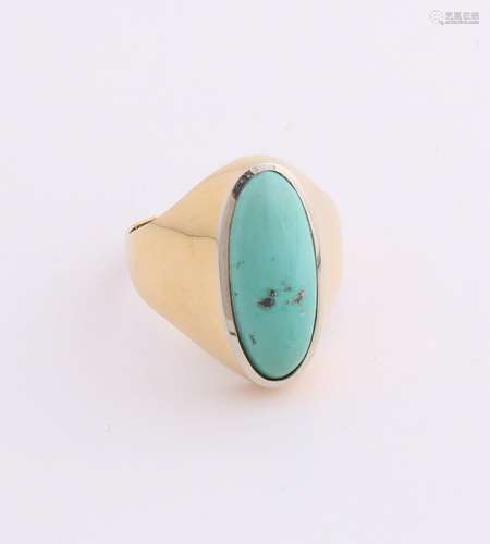 Yellow gold ring, 750/000, with turquoise. Cachet Ring