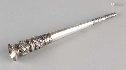 Silver breipenhouder, 833/000, with machined edges with