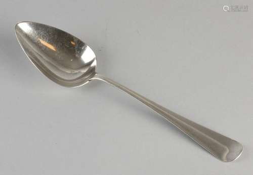 835/000 silver vegetable spoon. Steel with Hague Lofje.