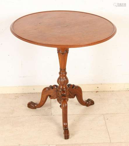 19th Century English walnut wine table with wood