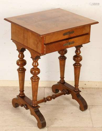 German Gründerzeit walnut sewing table with