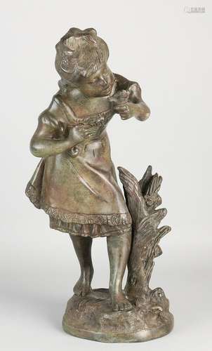 Bronze Fig. Girl with bird. In ancient example. Size: H