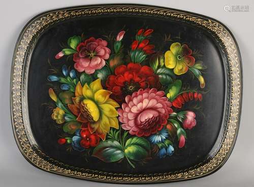 Tin tray with hand-painted floral decor. 20th century.