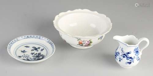 Three parts German Meissen porcelain. Comprising: