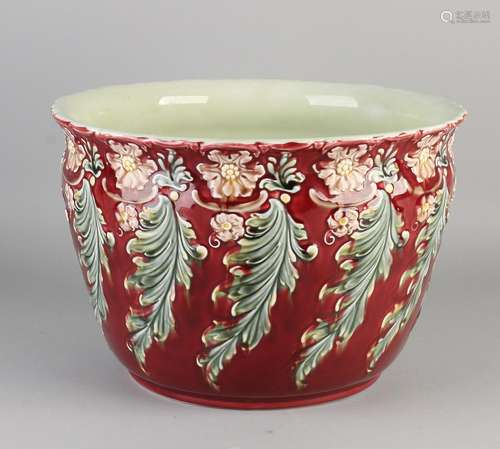 Antique English Majolica flower pot with floral